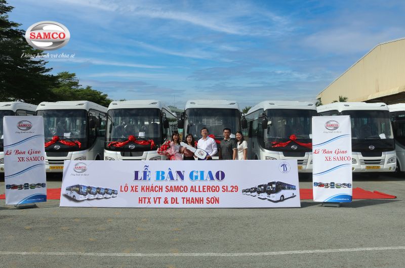 Lễ bàn giao lô xe Allergo cho HTX Thanh Sơn