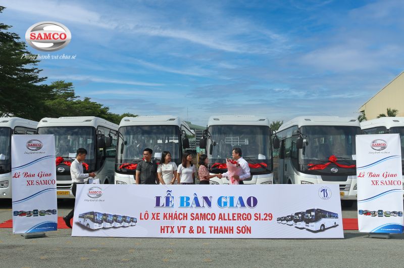 Lễ bàn giao lô xe Allergo cho HTX Thanh Sơn